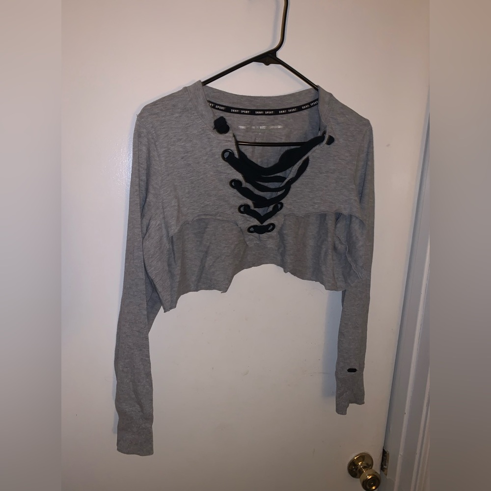 Cropped DKNY active wear top